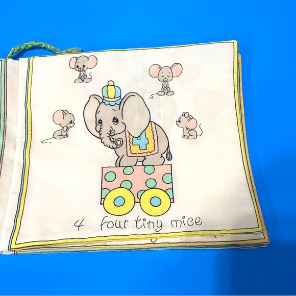 PRECIOUS MOMENTS VTG 90’s MY FIRST COUNTING BOOK HANDMADE FABRIC BOOK 10”x 9” - Picture 8 of 13